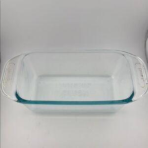 Pyrex Gray Bakeware Essential Baking Dish